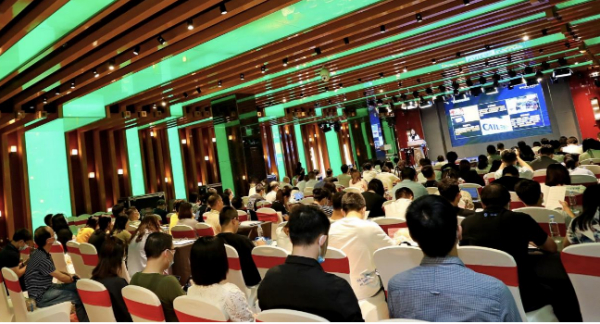 飞桨中国行走进成都 与当地企业共话制造智能化升级